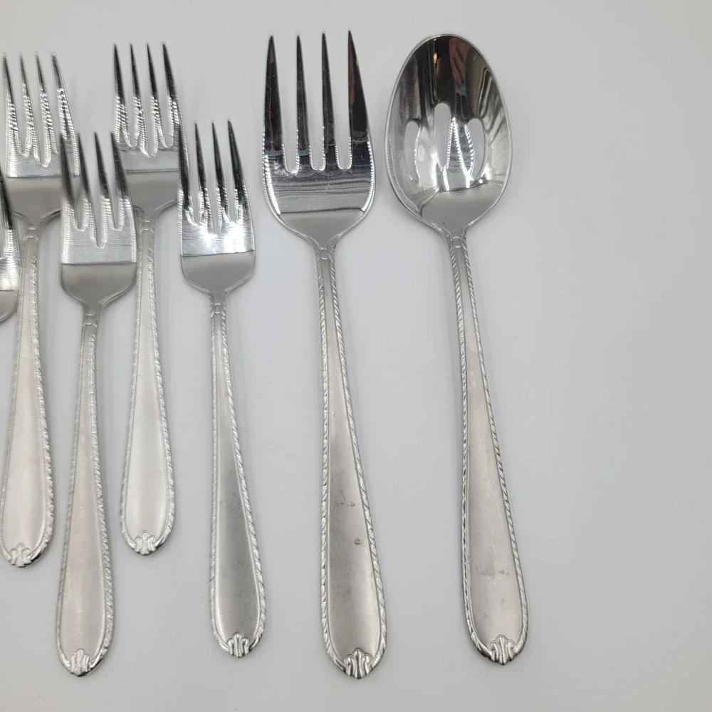 14pc Hampton Silversmiths Rachelle Frost 18/10 Stainless Flatware Serving Spoon